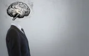 El acceso masivo a la información ha transformado la relación entre conocimiento y prestigio.