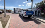 El cuerpo de David Gabriel Macías Villamar, hermano menor de alias ‘Fito’, asesinado dentro de una urbanización en Olón, permanece en la morgue de Santa Elena.