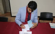 Roger Ronquillo, docente e investigador de la Universidad Católica de Santiago de Guayaquil.