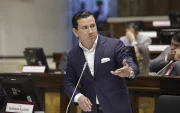Ferdinand Álvarez explicó cómo avanzará el juicio político contra la exministra Inés Manzano en la Comisión de Fiscalización.