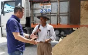 La plataforma reúne más 500 productos agrícolas, pecuarios, materias primas y productos elaborados provenientes de las 24 provincias del país.