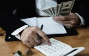 Los préstamos quirografarios representan una forma de financiamiento rápida para los afiliados a la seguridad social.