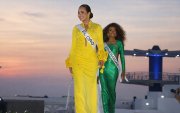 Las hermosas candidatas a Miss Universo Ecuador en la pasarela del malecón de Ballenita