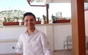 Wilson Merino, precandidato a la Alcaldía de Quito, plantea una nueva gestión municipal centrada en seguridad y transparencia.