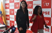 Verónica Silva presentó su renuncia a la precandidatura para la Prefectura de Pichincha por el Partido Socialista Ecuatoriano el sábado 18 de julio de 2026.