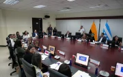Sesión del COE Nacional en la sede del ECU911 Samborondón, en Guayas, la tarde de este lunes 20 de abril.
