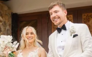 MrBeast y Thea Booysen durante su ceremonia de matrimonio en una isla privada del Caribe.