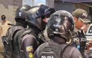 El personal policial acudió al mercado de La Libertad en donde un hombre fue asesinado la tarde de este martes