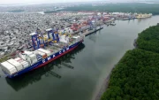 La normativa pretende descongestionar de contenedores los puertos del país.