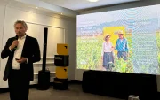 Banco Pichincha y Rabobank renovaron su alianza hasta 2028 para ampliar el financiamiento y la asistencia técnica al sector agrícola.