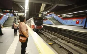 El presidente Daniel Noboa anunció que el Gobierno analiza ampliar el Metro de Quito hasta Calderón y acelerar la inversión pública desde septiembre.