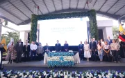 Esteban Torres encabezó la sesión solemne por los 491 años de fundación de Guayaquil en la Universidad Ecotec.