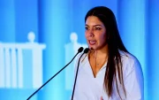 Tatiana Coronel, alcaldesa subrogante de Guayaquil, durante la sesión solemne por los 491 años de Fundación.