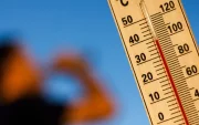 Se esperan cielos parcialmente nublados en gran parte del país, con lluvias aisladas en varias regiones y radiación extremadamente alta.
