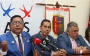 Médicos y representantes de pacientes con enfermedades raras y catastróficas pidieron en Guayaquil un acuerdo nacional por la crisis de salud en Ecuador.