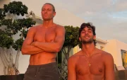 Marcos Llorente (i) y Ferran Torres (d) durante sus vacaciones en Ibiza, donde las imágenes de ambos generaron un intenso debate en redes sociales.