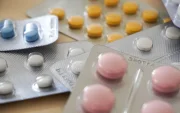 Referencial. Operativo en Guayaquil decomisó 500 medicinas públicas; investigan quién las desvió.