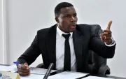 Carlos Tenorio durante un evento organizado por la Asociación de Futbolistas del Ecuador (AFE).