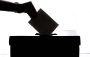 La seguridad debe prevalecer frente a los intereses de la partidocracia.