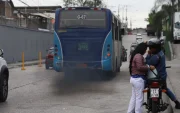Los pasajeros esperan que la compensación económica se refleje en buses más seguros, mejor mantenidos y con un servicio de mayor calidad.