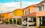 Referencial.Conjunto residencial donde los contratos de arriendo suelen incluir garantías económicas.
