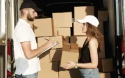 El delivery se usa cada vez más para comprar ropa.