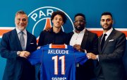 Maghnes Akliouche firmó contrato con PSG hasta 2031.