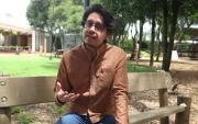 Fernando Muñoz-Miño analiza los desafíos que enfrenta la democracia ecuatoriana y plantea la necesidad de fortalecer la participación ciudadana.