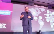 Francisco Robles, CEO de Esmadi y Fundador de Social Media Day.