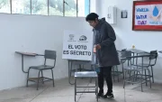 El CNE tiene entre sus responsabilidades garantizar la transparencia y equidad de los procesos electorales.