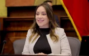 Mishel Mancheno asumió la Presidencia de la Asamblea Nacional el 8 de junio de 2026, tras la renuncia de Niels Olsen para ser candidato en las elecciones seccionales.