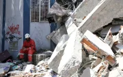 Las construcciones vulnerables e informales son uno de los factores que incrementan el riesgo ante un terremoto de gran magnitud en Ecuador.