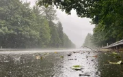 Las lluvias se intensifican en varias provincias mientras la radiación UV alcanza niveles extremos.