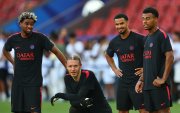 PSG enfrenta a Aston Villa en la Supercopa de Europa.