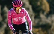 Richard Carapaz corre para el equipo EF Education-First.