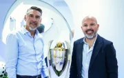 Miguel Montalvo visitó a Miguel Ángel Loor (d), presidente de Barcelona SC y LigaPro, respectivamente.
