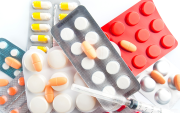 Una denuncia alerta sobre la presunta comercialización irregular de medicamentos destinados a pacientes de hospitales públicos de Quito.
