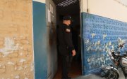 Exinterno denuncia golpes y aislamiento en CAI de Guayaquil durante 2025.