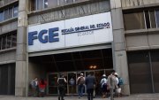 La culpabilidad no se establece con comunicados, sospechas ni titulares. Que la Fiscalía investigue, que persiga la corrupción, pero que lo pruebe.