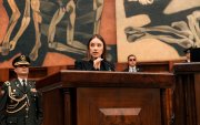 Mishel Mancheno dirigió ante el Pleno unas palabras en honor a quien fue director del Centro Nacional de Inteligencia.
