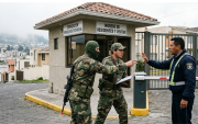 Imagen generada con IA para graficar intento de ingreso de militares falsos.