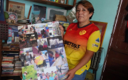 Guadalupe Panchi, vecina de La Comuna, recuerda que su mamá vendía espumilla, le encantaba ingresar a casas antiguas.