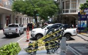 Una escultura de la calle Panamá, en el centro, registra daños, mientras expertos plantean diversificar las propuestas en la zona.