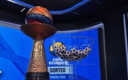 La Federación Ecuatoriana de Fútbol organiza la Copa Ecuador.