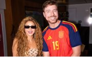 Shakira y Mr. Beast en el partido final del mundial pasado.