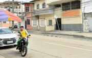 Cinco hombres fueron hallados maniatados y estrangulados dentro de un vehículo en Guayaquil.
