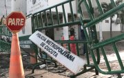 Escombros ocasionados por la detonación de un vehículo cargado con explosivos este 1 de septiembre de 2026 en Los Patios (Colombia).