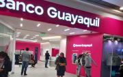 Una de las oficinas del Banco Guayaquil en Ecuador.