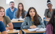 Referencial. Los bachilleres que buscan ingresar a la educación superior pública deben revisar el cronograma de la institución a la que aspiran.