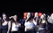 Asistentes disfrutaron del FTC Live al Parque en el Bicentenario, evento que reunió a 20.000 personas y generó importante movimiento económico.